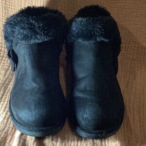 Makalu Toddler/little kid Faux-Fur Booties (size 11)